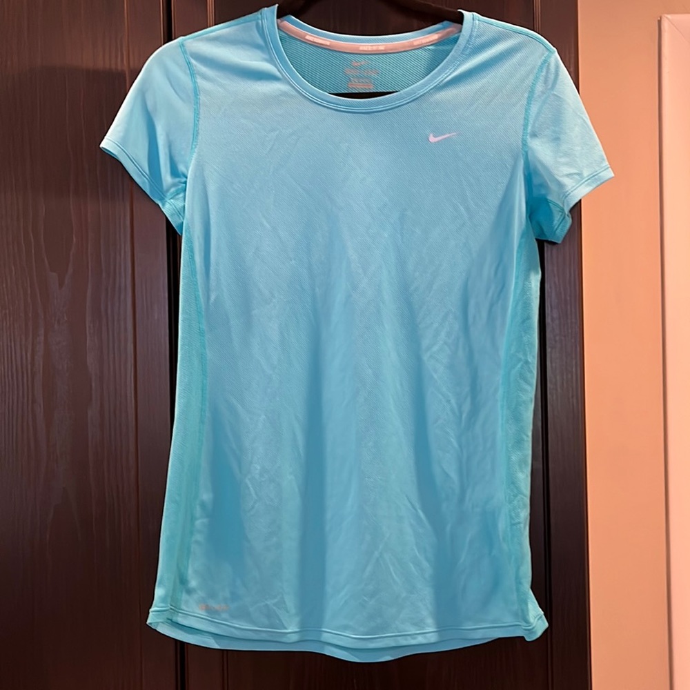 Nike running dry fit